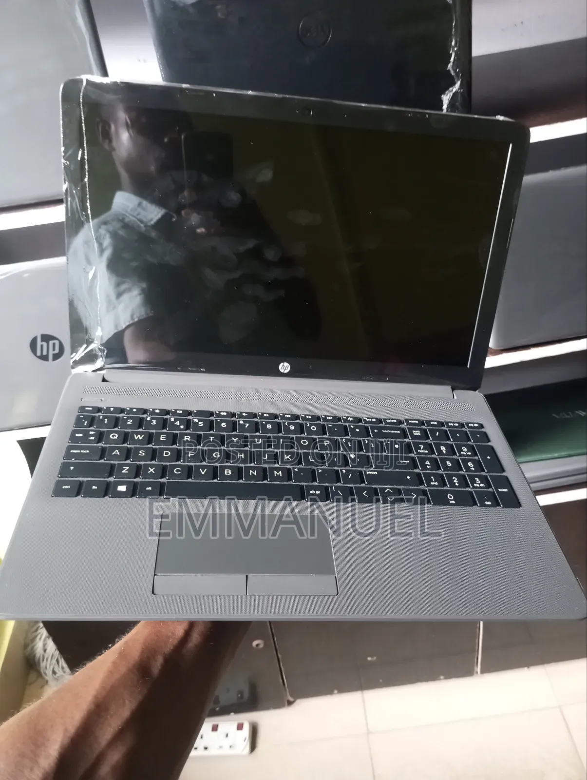 Laptop HP 250 G7 4GB Intel SSD 128GB