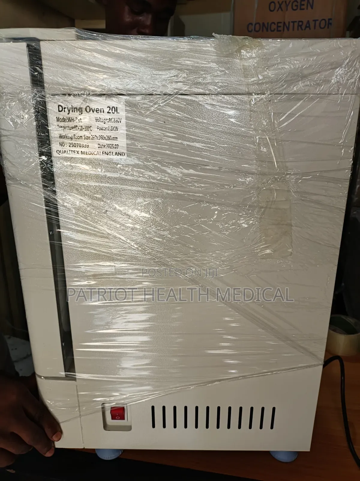 20 Liters Laboratory Oven (Vacuum Dryer)