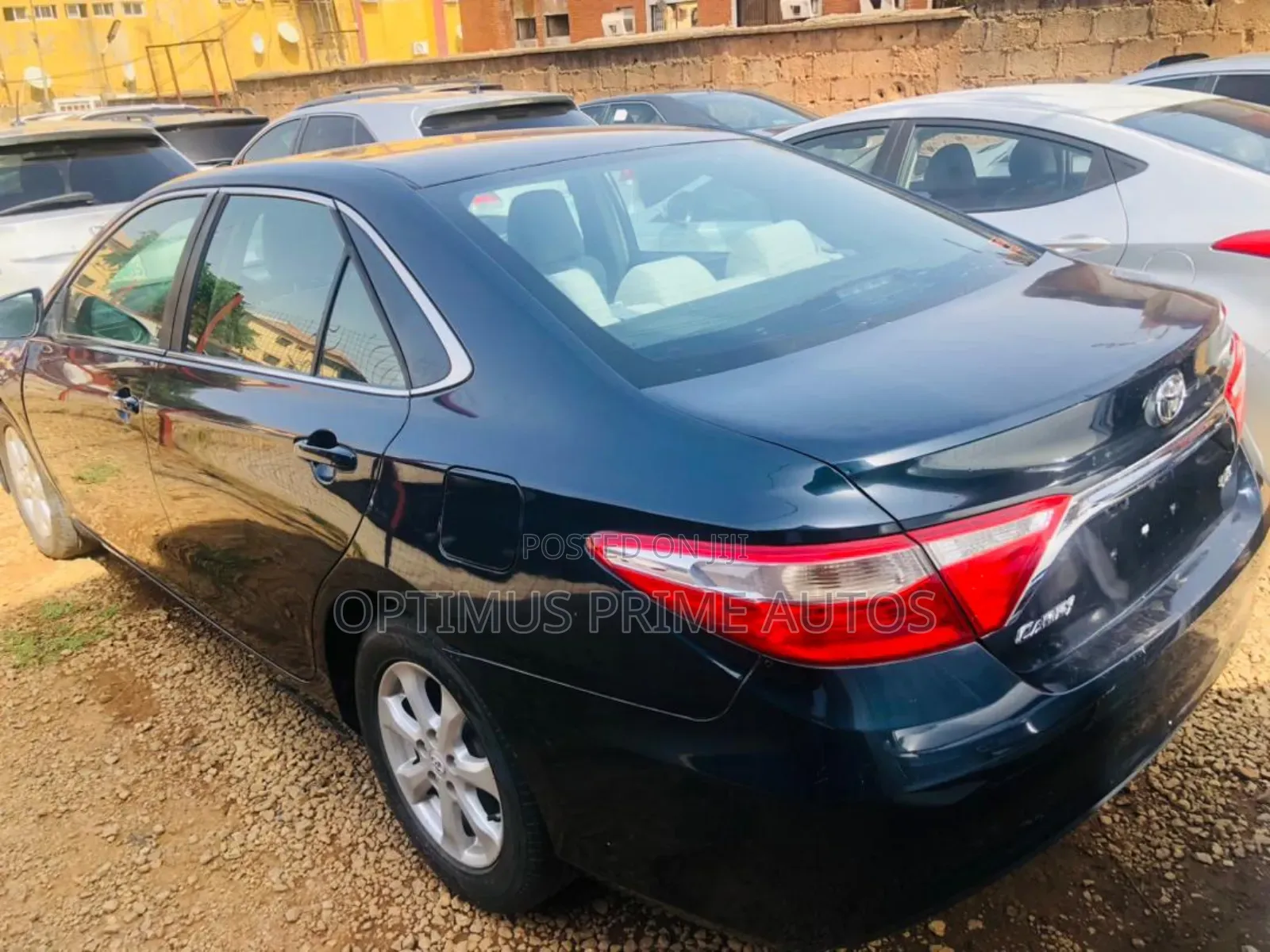 Toyota Camry LE 4dr Sedan (2.5L 4cyl 6A) 2016 Blue