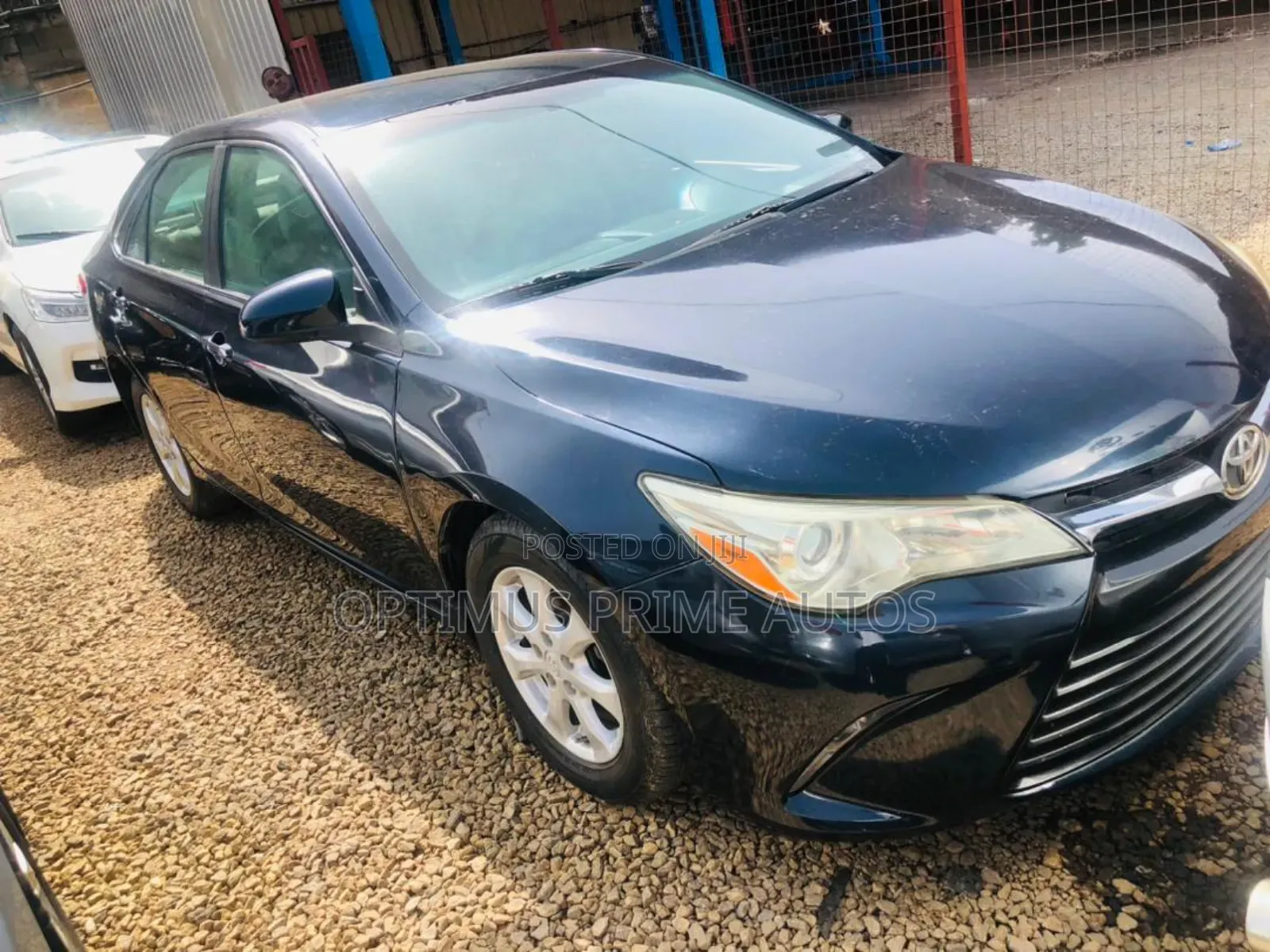 Toyota Camry LE 4dr Sedan (2.5L 4cyl 6A) 2016 Blue