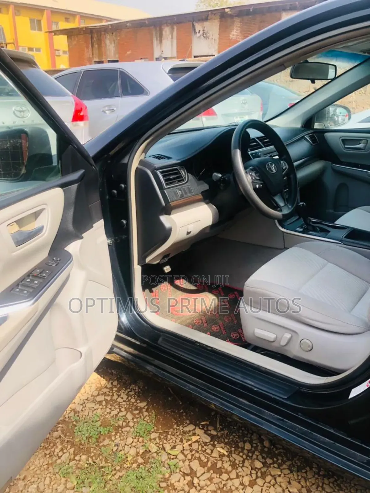 Toyota Camry LE 4dr Sedan (2.5L 4cyl 6A) 2016 Blue