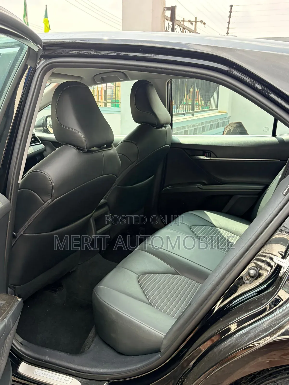 Toyota Camry SE 2023 Black