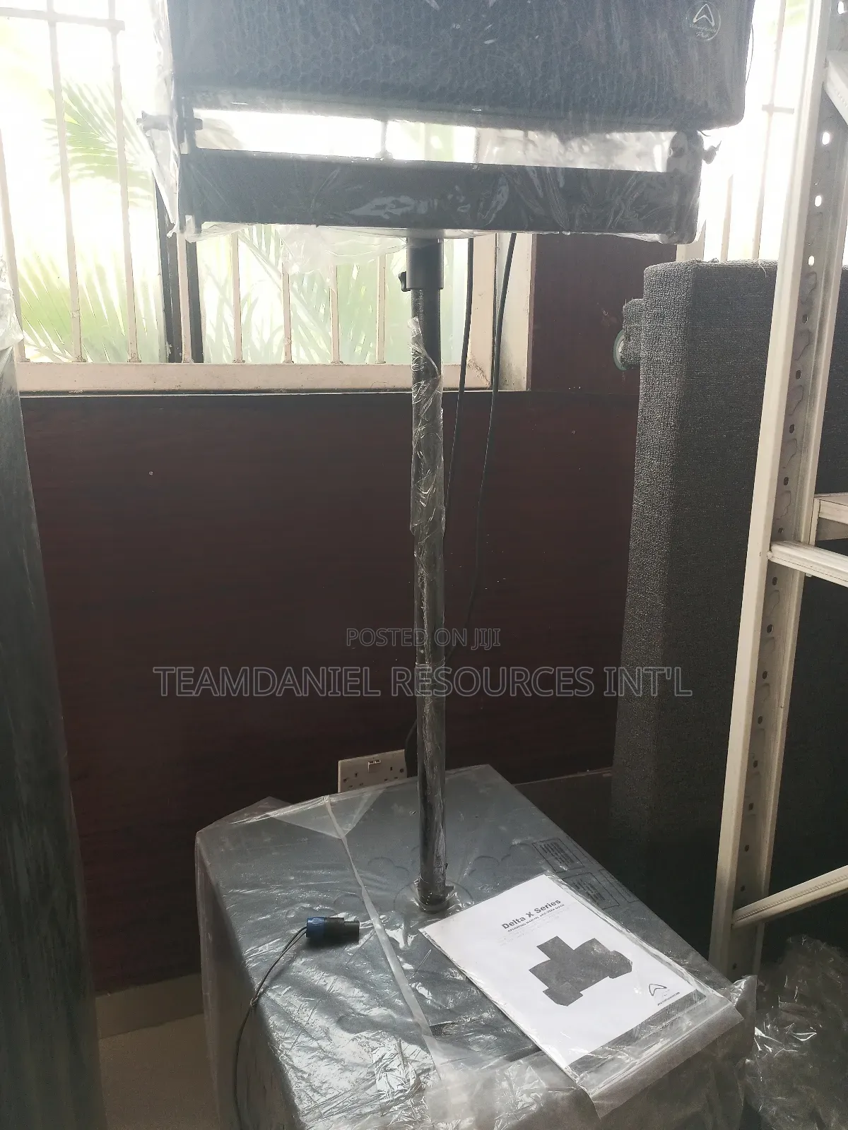 Line Arrays Stand Frame