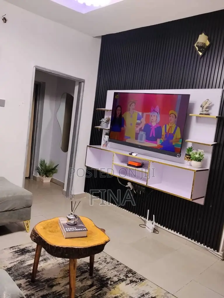 In Need of One Bedroom Apartment,Send a Message