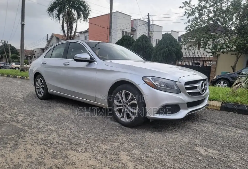 Mercedes-Benz C300 Sport 4Matic Sedan AWD (2.0L 4cyl 7A) 2017 Silver