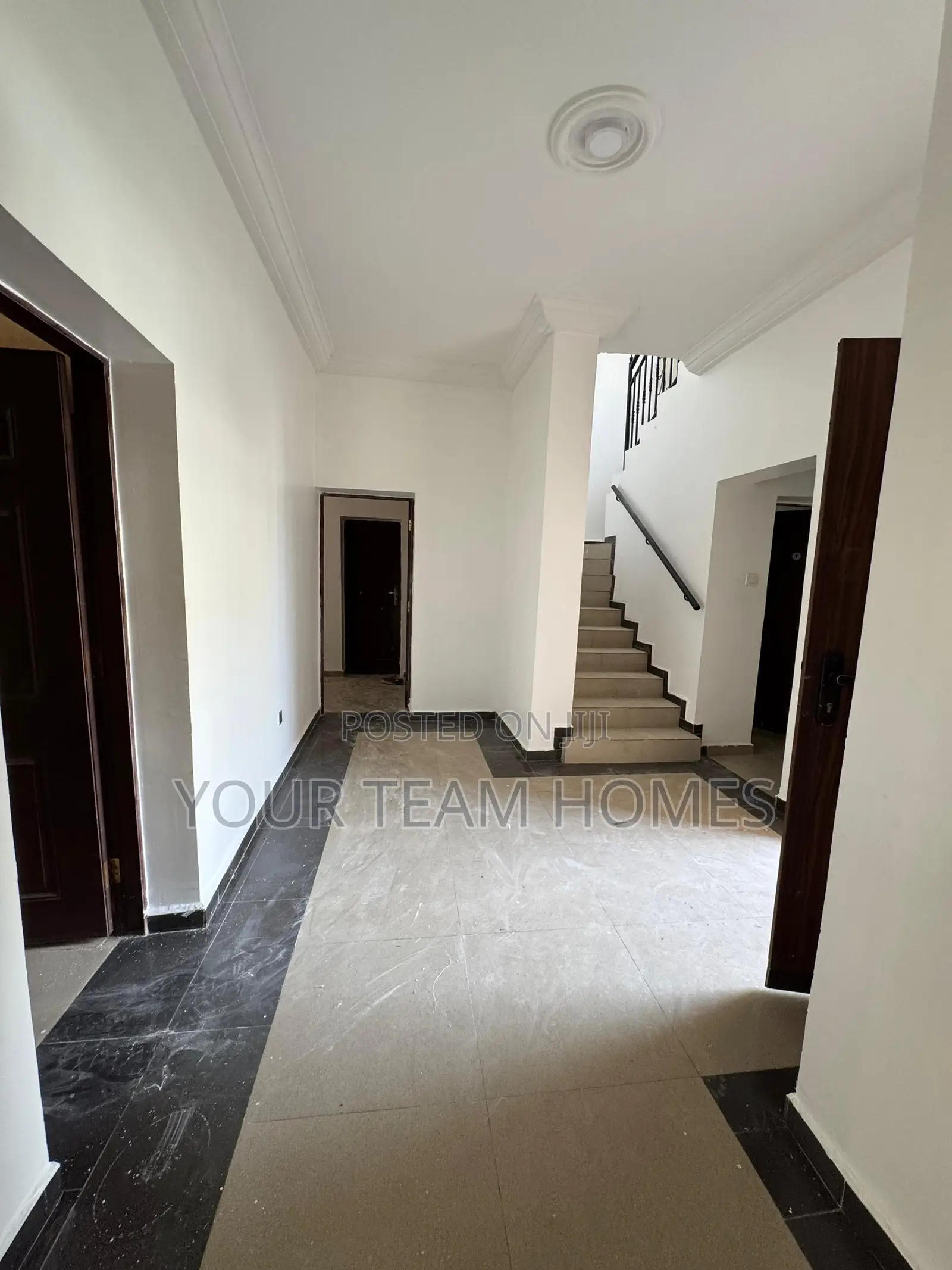 4bdrm Townhouse / Terrace in Jabi for rent