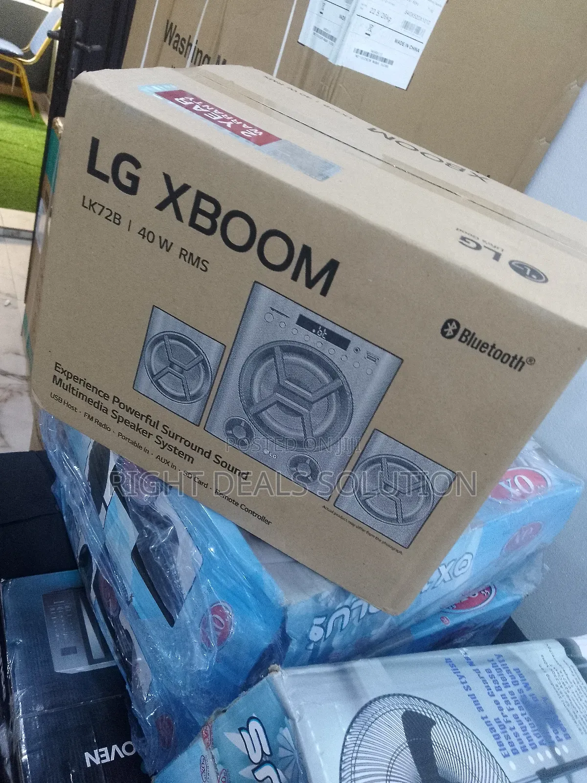 Light Up the Night: Lg Xboom 40w With Multi-Color Led Party Lighting