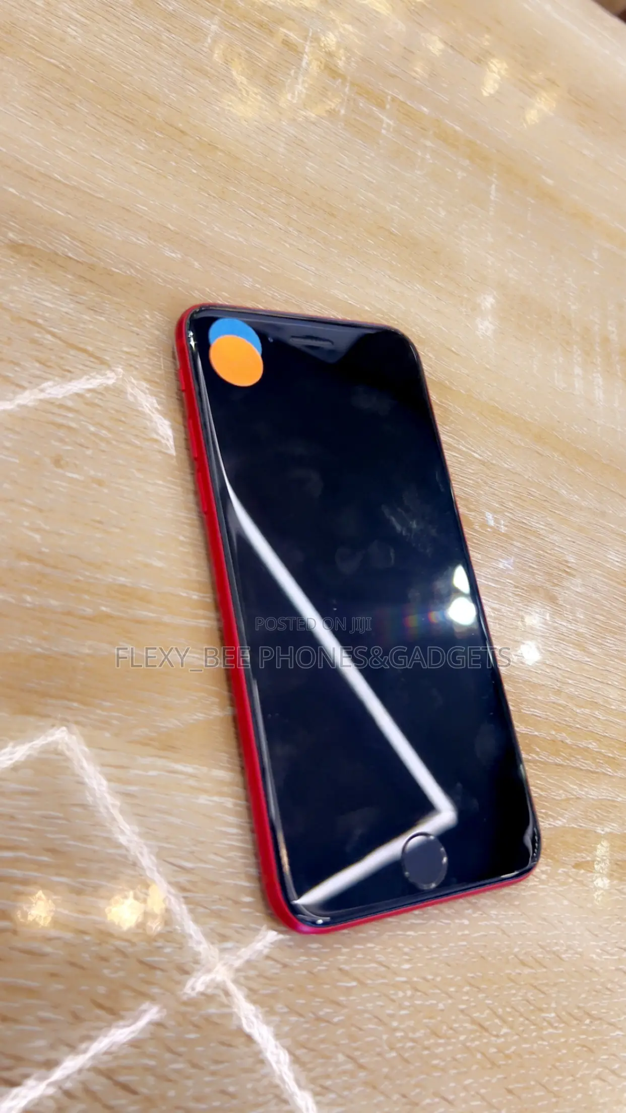Apple iPhone SE (2020) 64 GB Red
