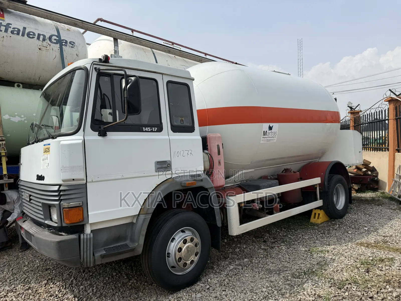 Gas Truck 7.5tons LPG Bobtail Gas Tank Truck