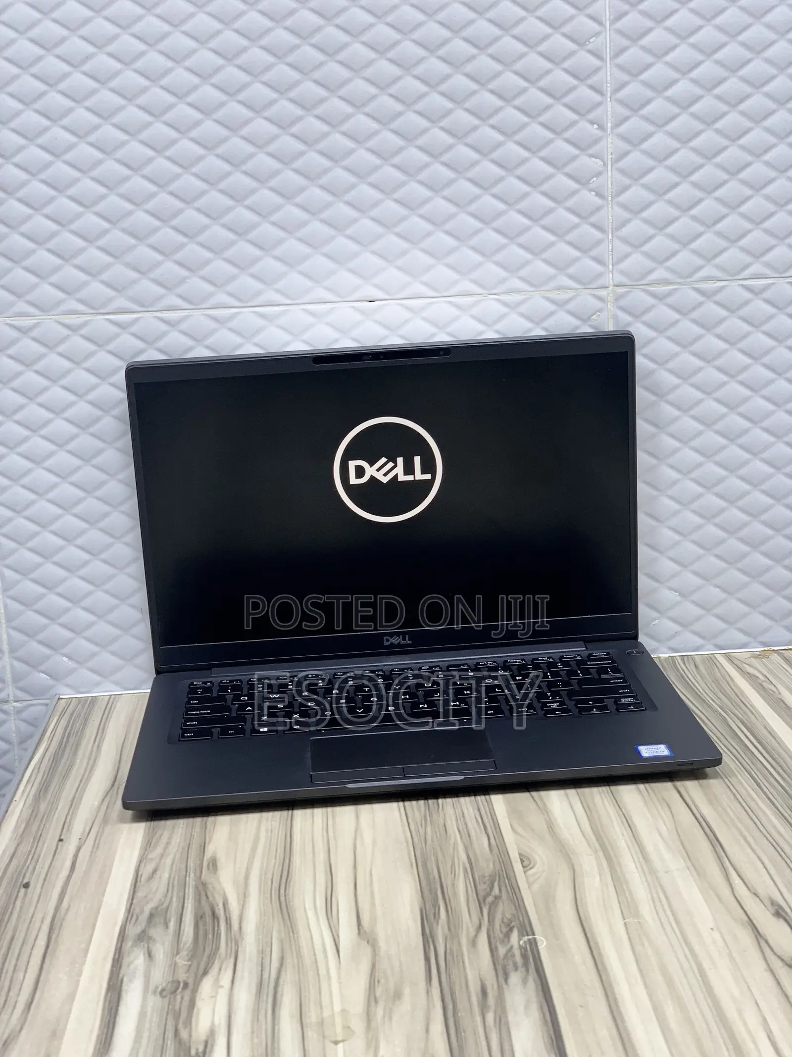 Laptop Dell Latitude 7400 8GB Intel Core I5 SSD 256GB