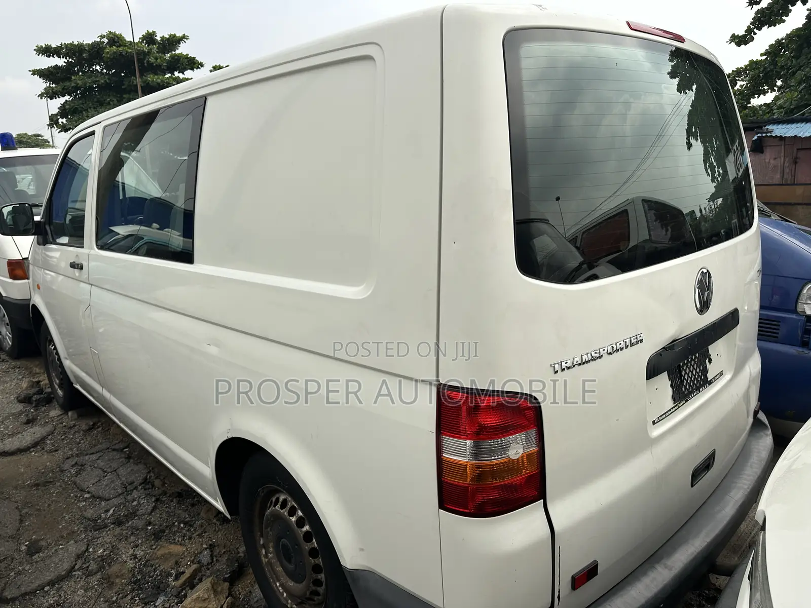 Volkswagen Transporter 2013 White