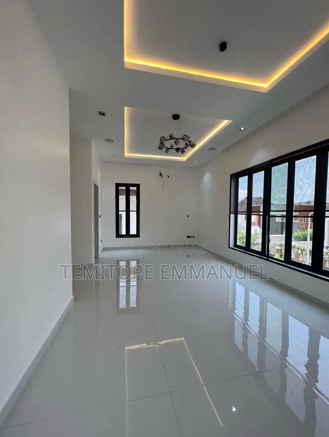 Furnished 5bdrm Duplex in Estate Osapa London, for sale