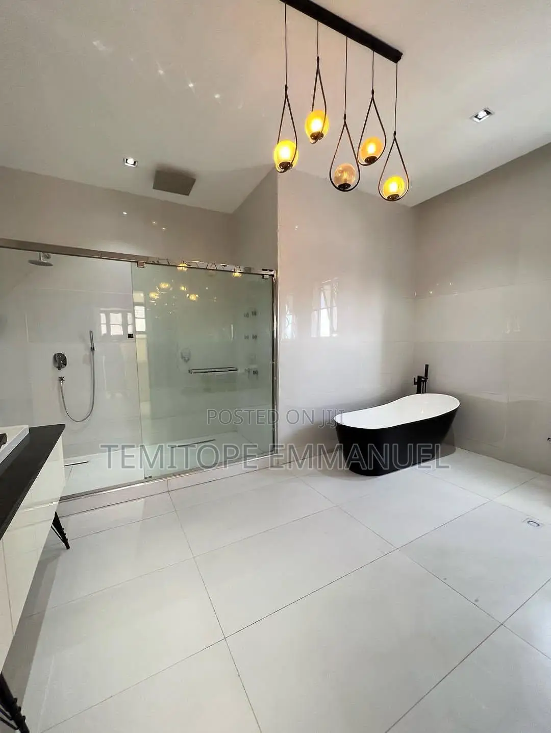 Furnished 5bdrm Duplex in Estate Osapa London, for sale