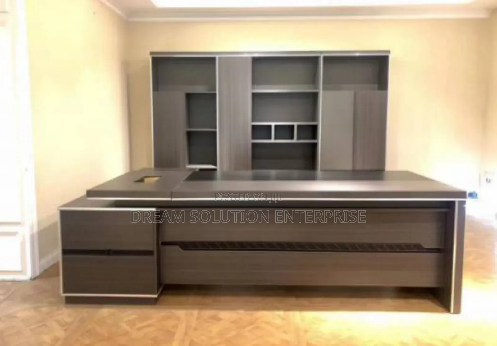 Imported Foreign Office 2.4 Office Executive Table