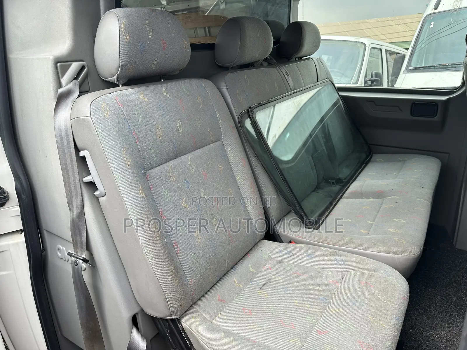 Volkswagen Transporter 2013 White