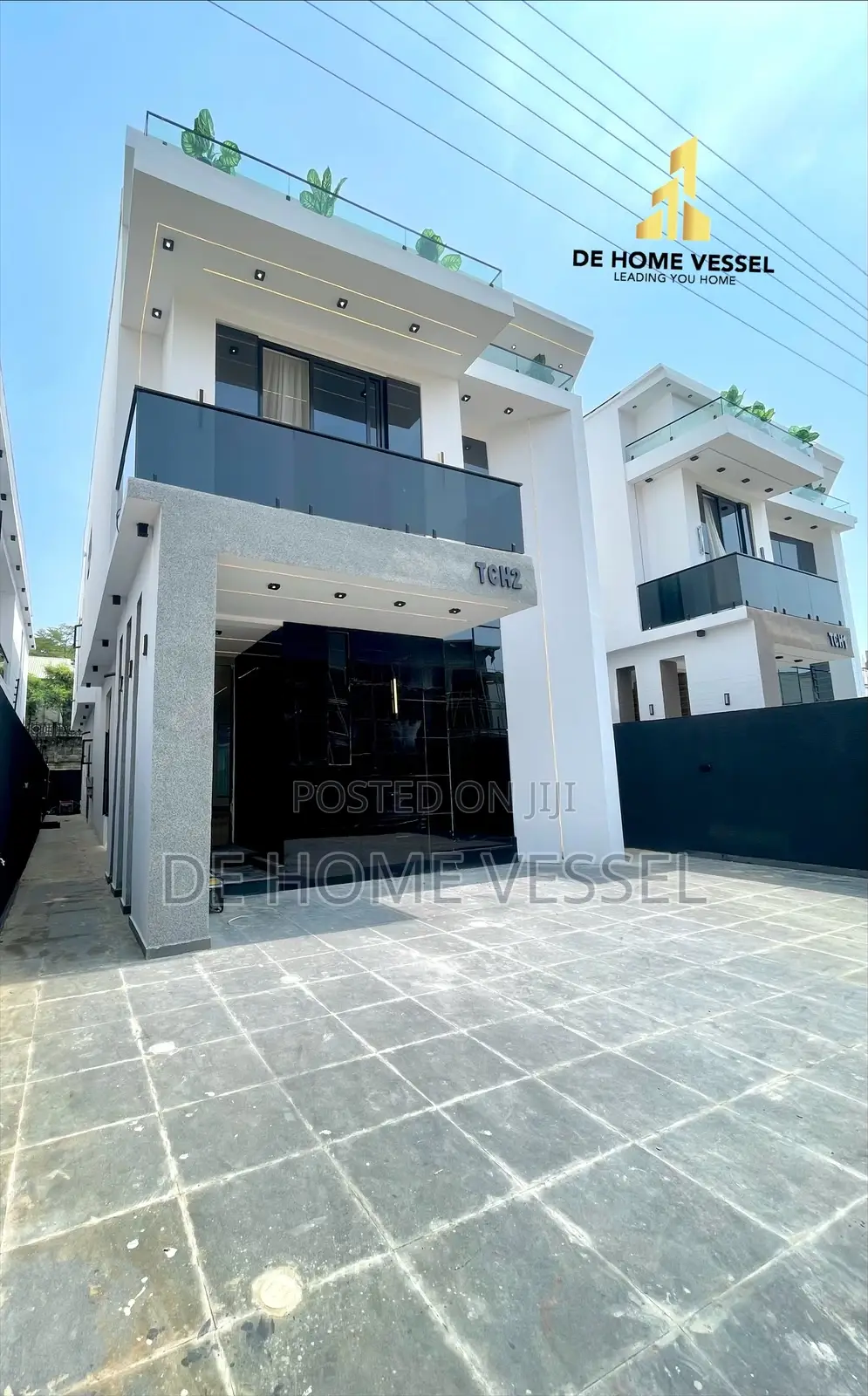 5bdrm Duplex in Lekki for sale