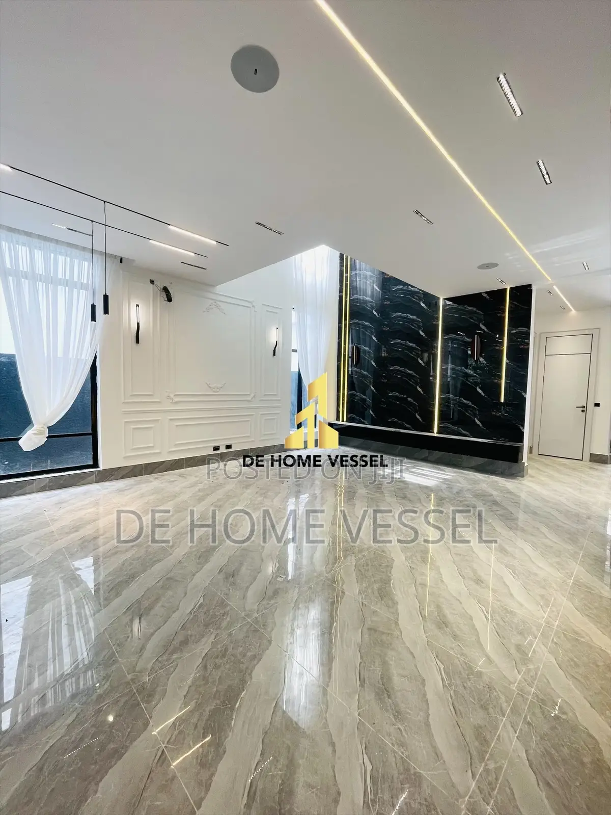 5bdrm Duplex in Lekki for sale