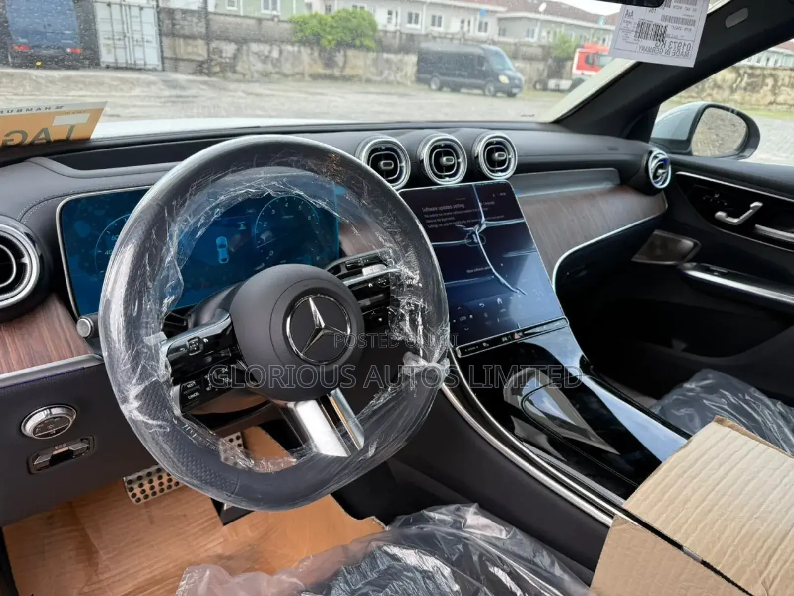 New Mercedes-Benz GLC-Class GLC 300 4MATIC AWD 2025 Gray