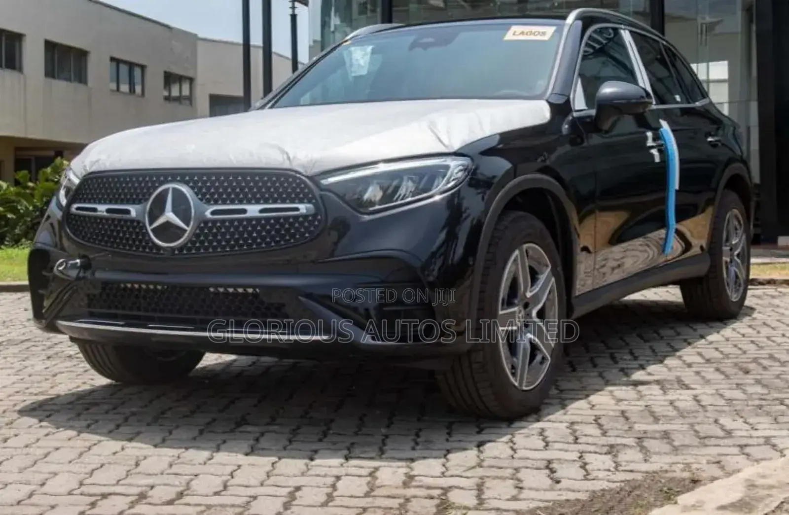 New Mercedes-Benz GLC-Class GLC 300 4MATIC AWD 2025 Black
