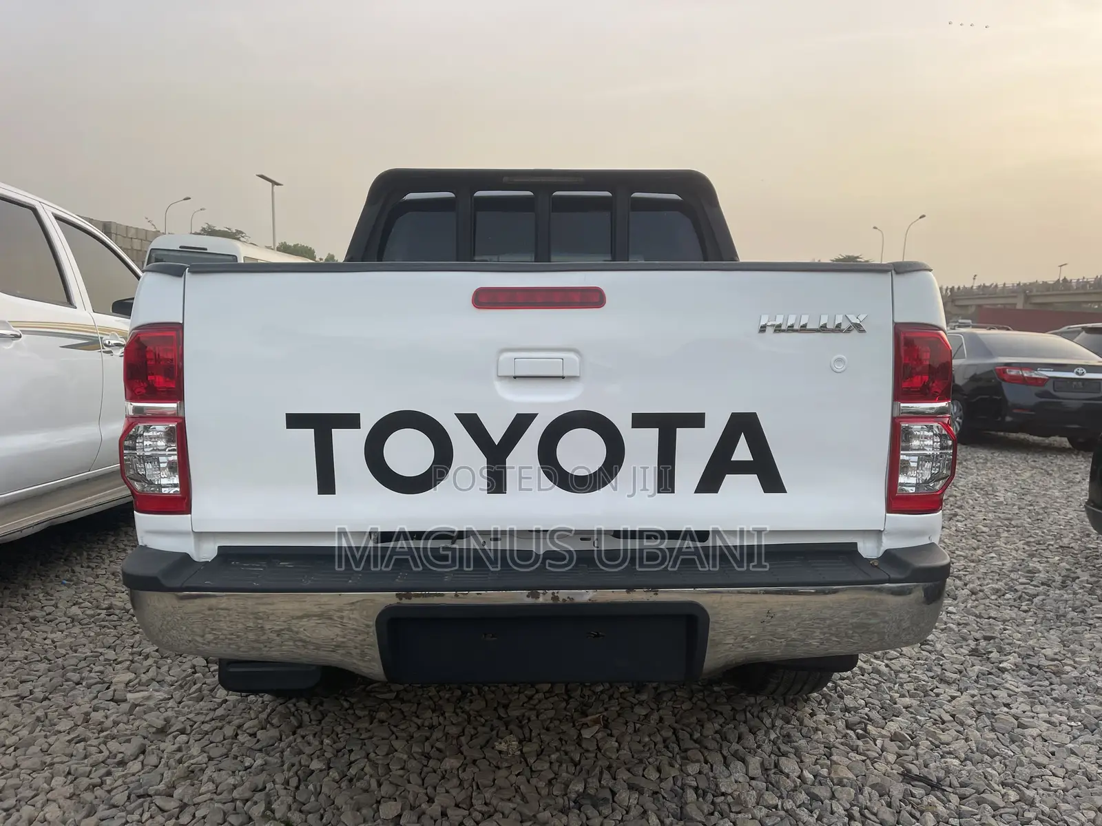 Toyota Hilux 2.0 VVT-i 2012 White