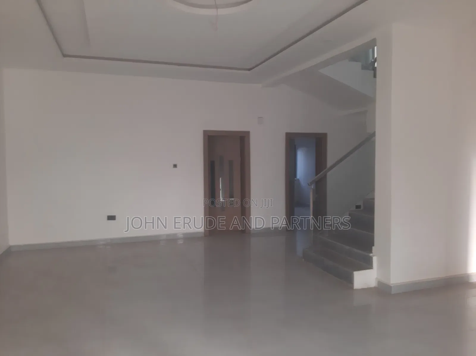 5bdrm Duplex in Mabushi District for sale