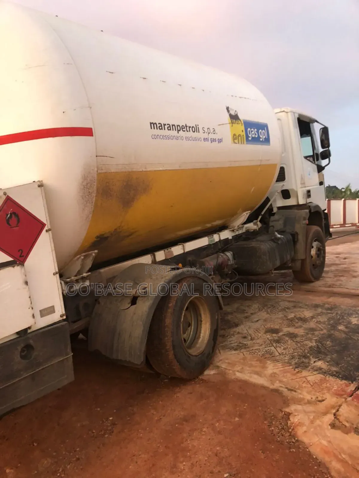 Registered 8tons Iveco Bobtail