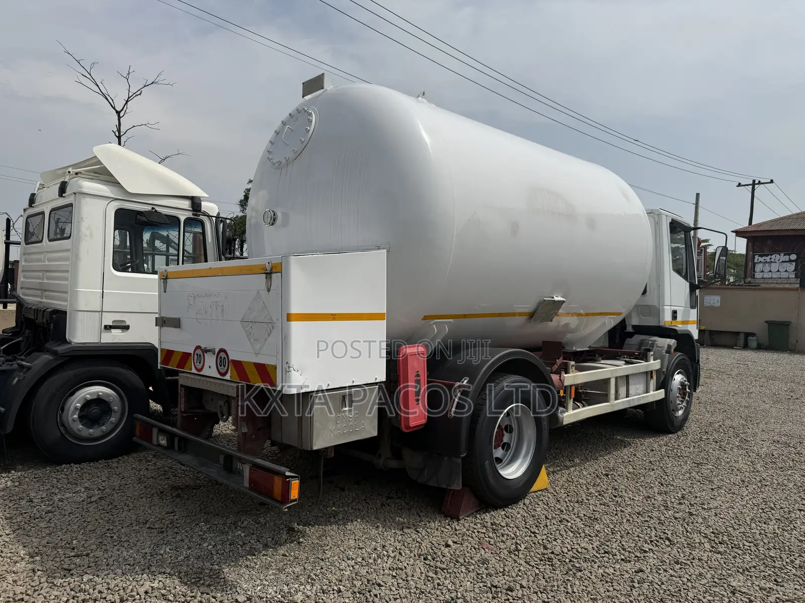 Gas Truck 10tons LPG Bobtail Gas Tank Truck