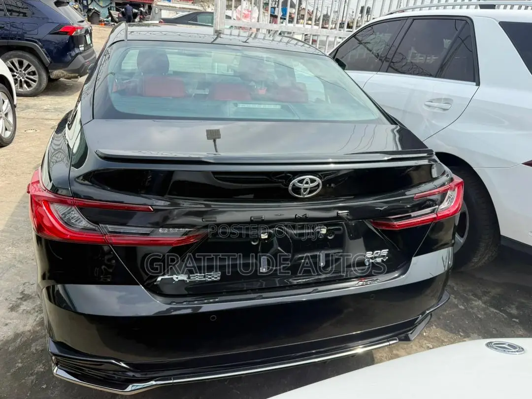 New Toyota Camry XSE 2025 Black