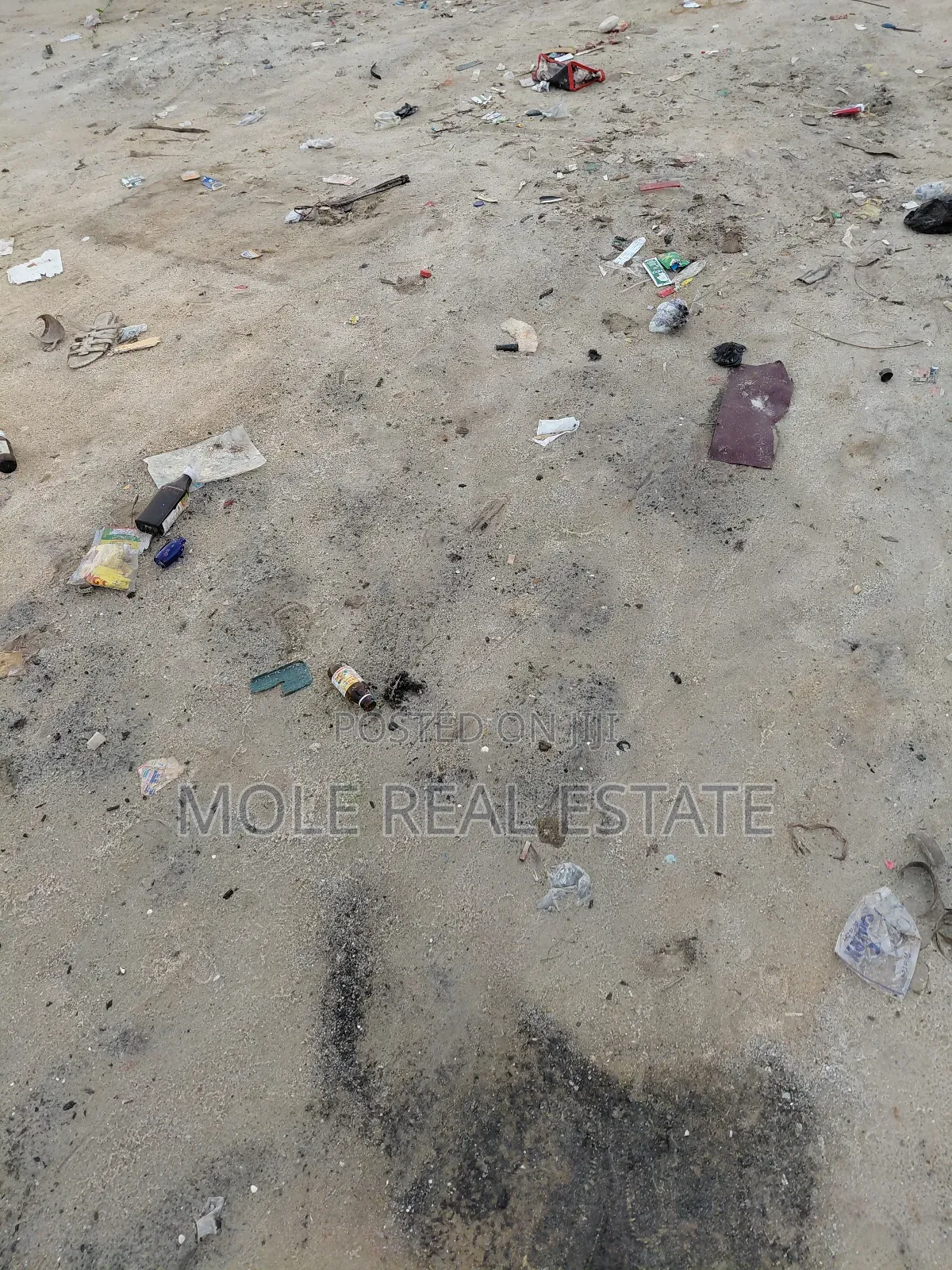 21 Acers of Land Ikeja Acme Road Ogba