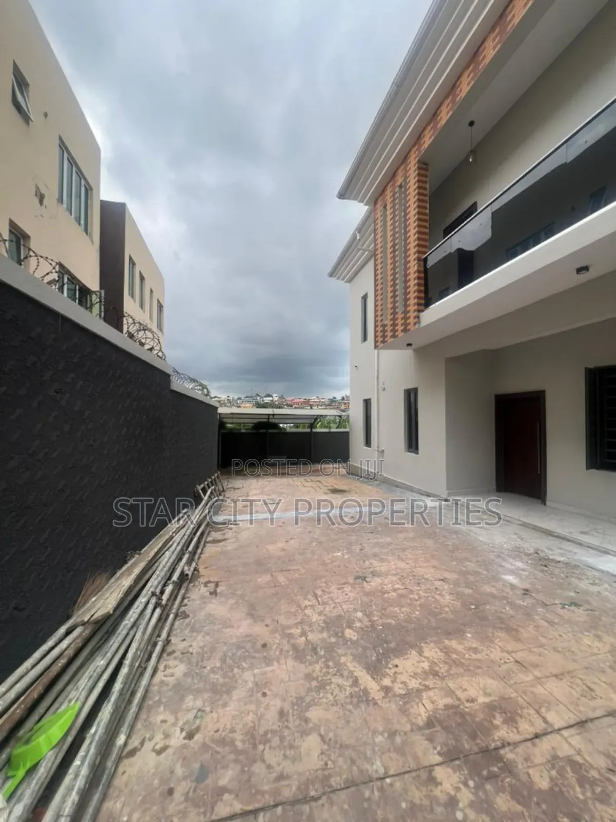 5bdrm Duplex in Magodo, GRA Phase 2 Shangisha for sale