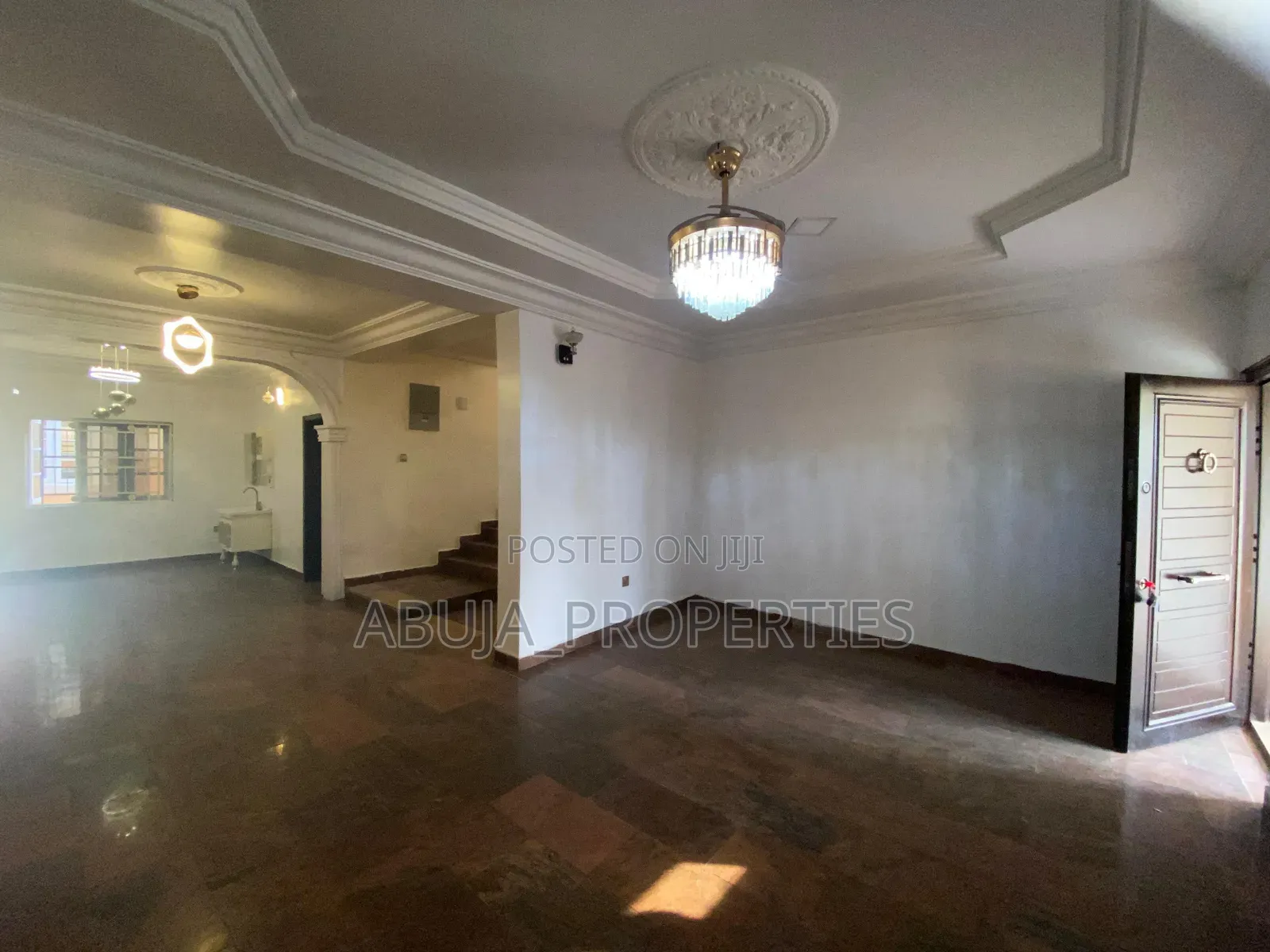 6bdrm Duplex in Life Camp for sale
