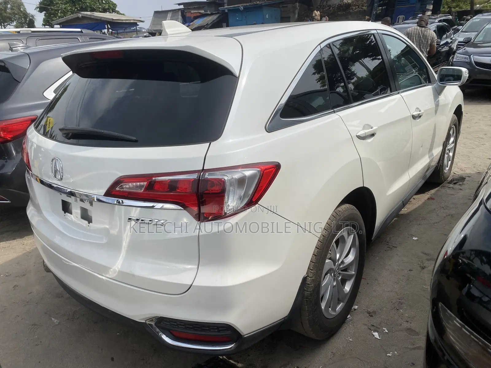 Acura MDX Base SH-AWD 2017 White