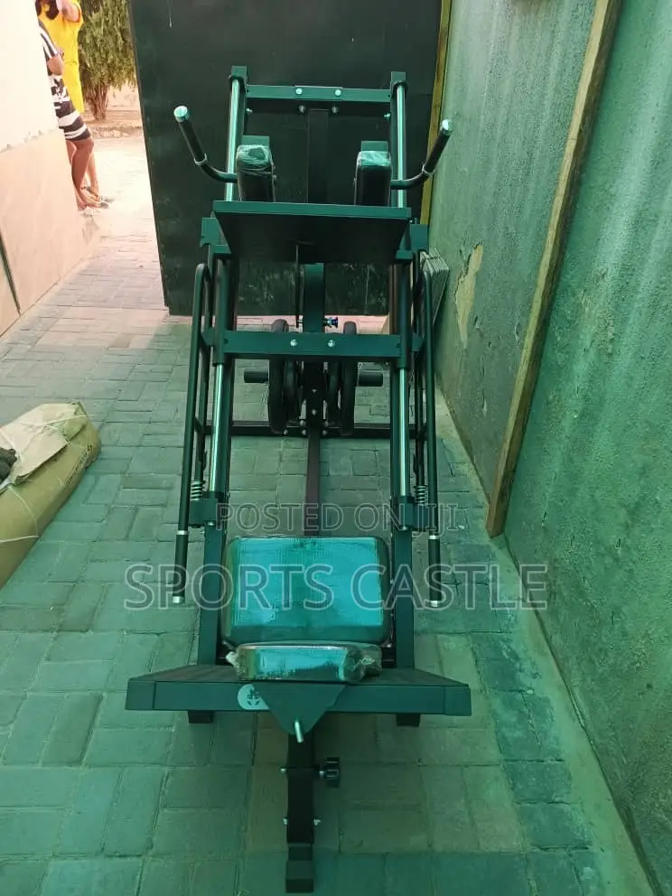 Standard Leg Press Machine