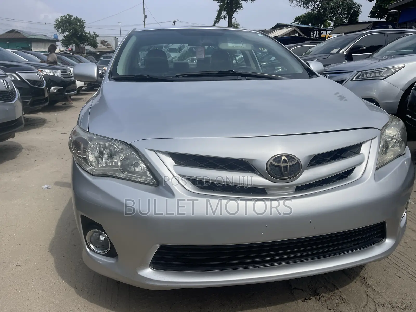 Toyota Corolla LE 4dr Sedan (1.8L 4cyl 4A) 2012 Silver
