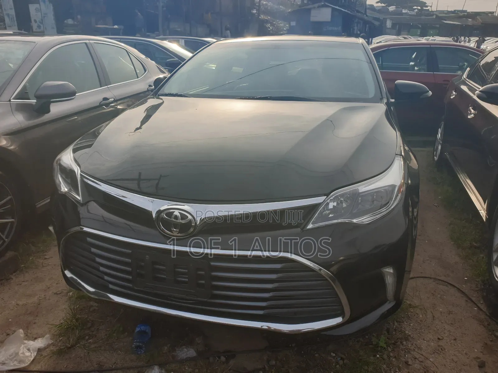 Toyota Avalon XLE Sedar FWD (3.5L 6cyl 6A) 2013 Black