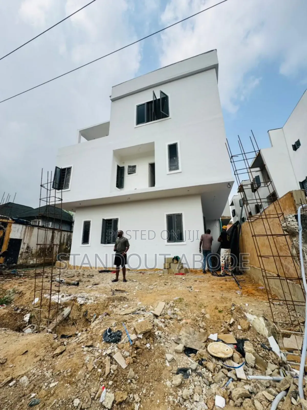 4bdrm Duplex in In An Estate, Ogudu GRA for sale