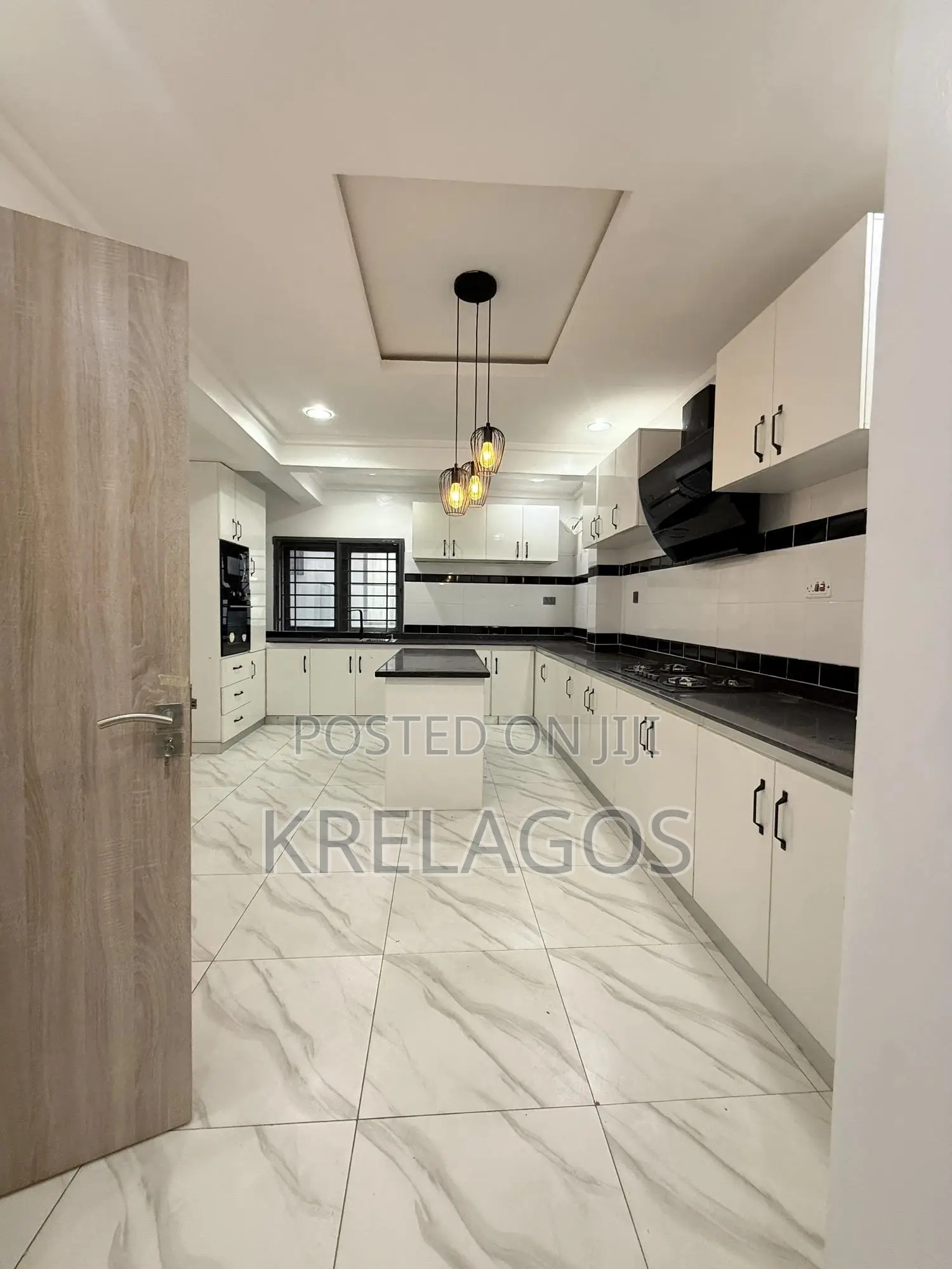 4bdrm Duplex in Ikate for sale