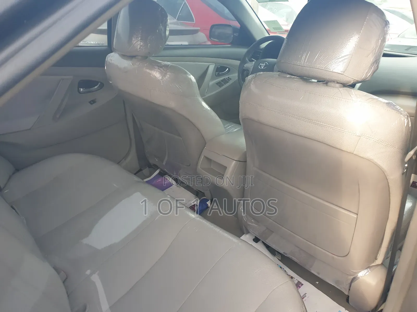 Toyota Camry LE 4dr Sedan (2.5L 4cyl 6AM) 2010 Gray