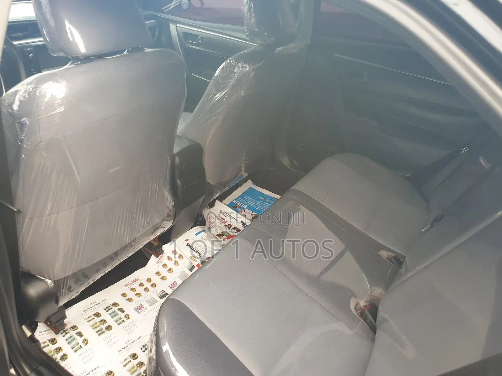 Toyota Corolla LE 4dr Sedan (1.8L 4cyl CVT) 2015 Black