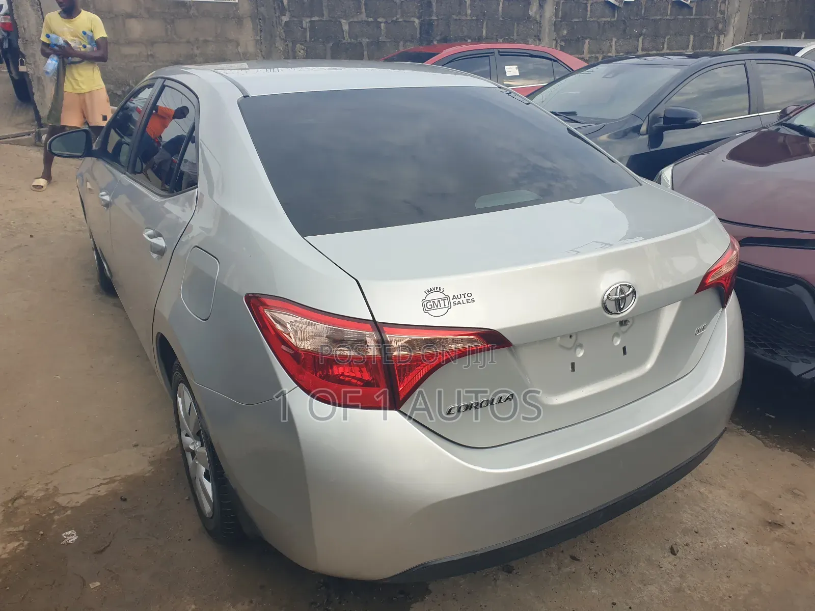Toyota Corolla LE (1.8L 4cyl 2A) 2019 Silver