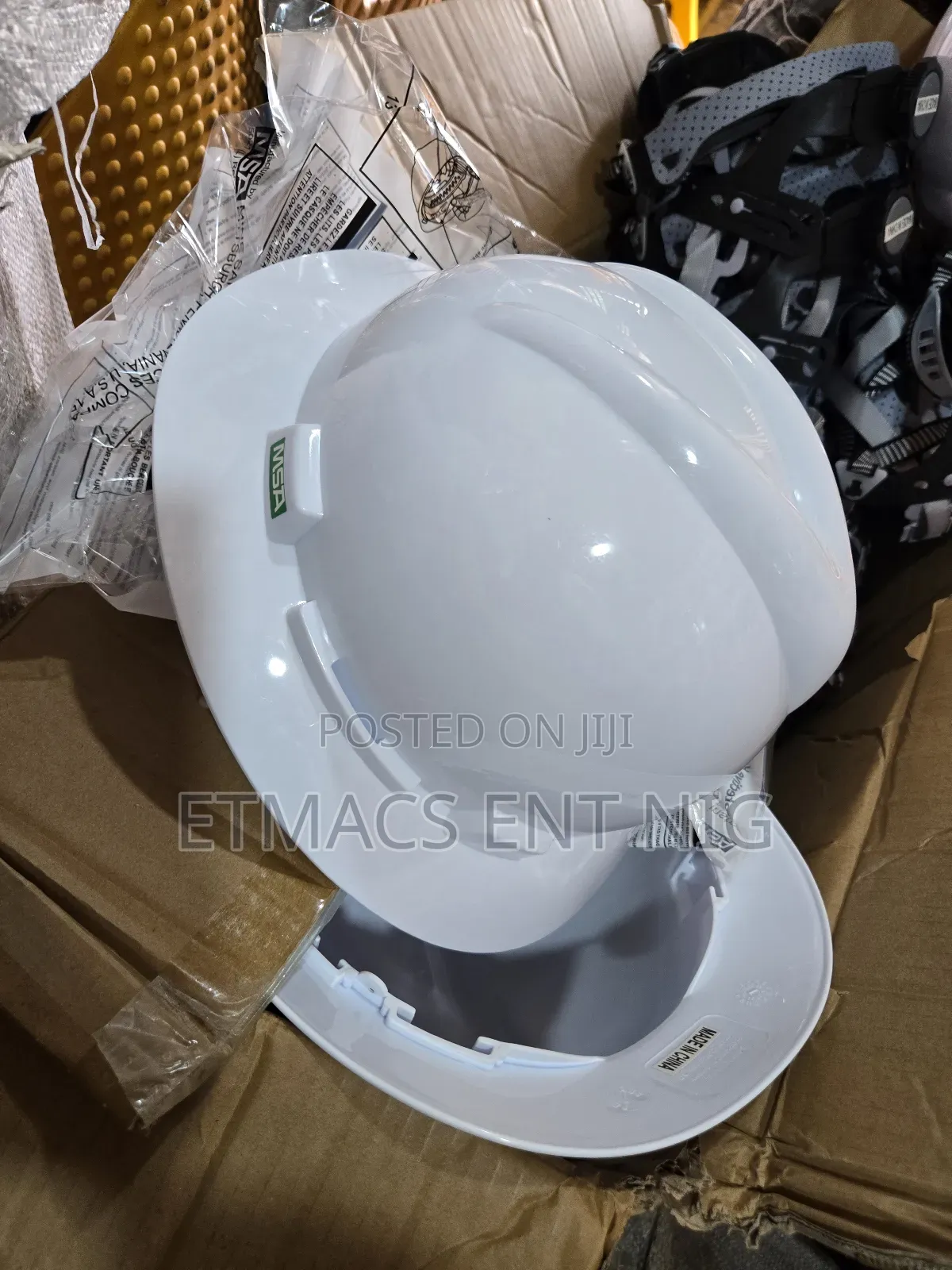 Round Helmet