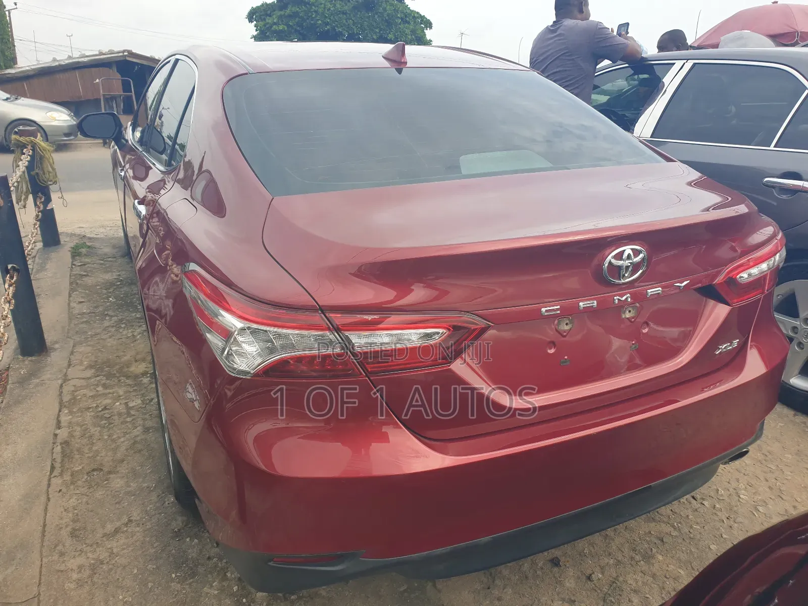 Toyota Camry XLE 2021 Red