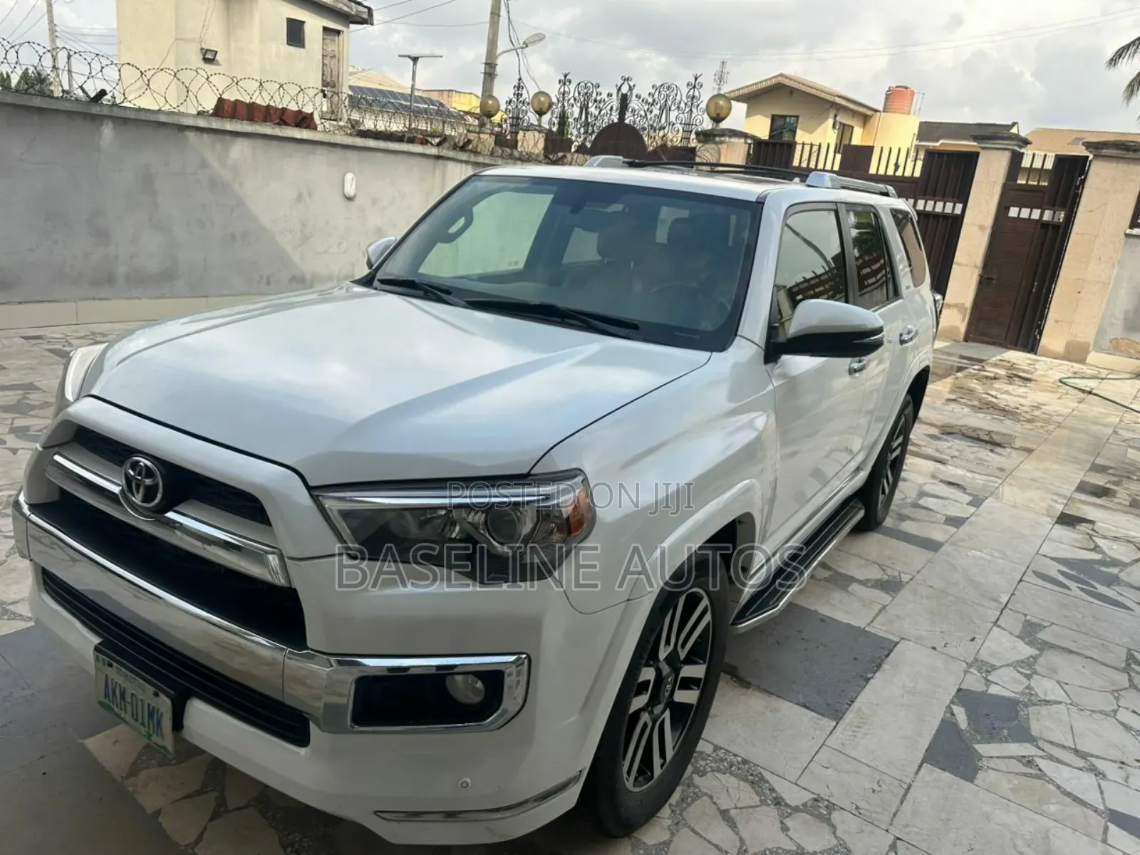 Toyota 4-Runner 2015 White