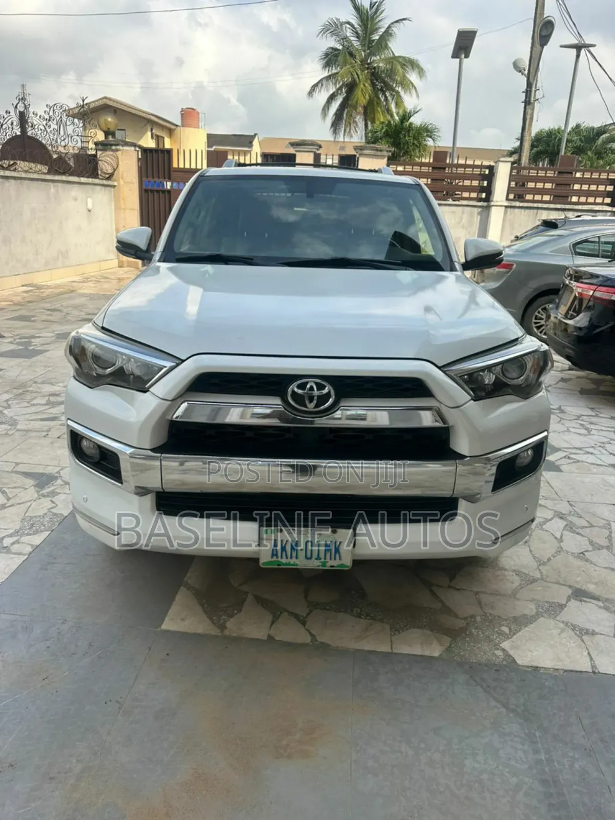 Toyota 4-Runner 2015 White