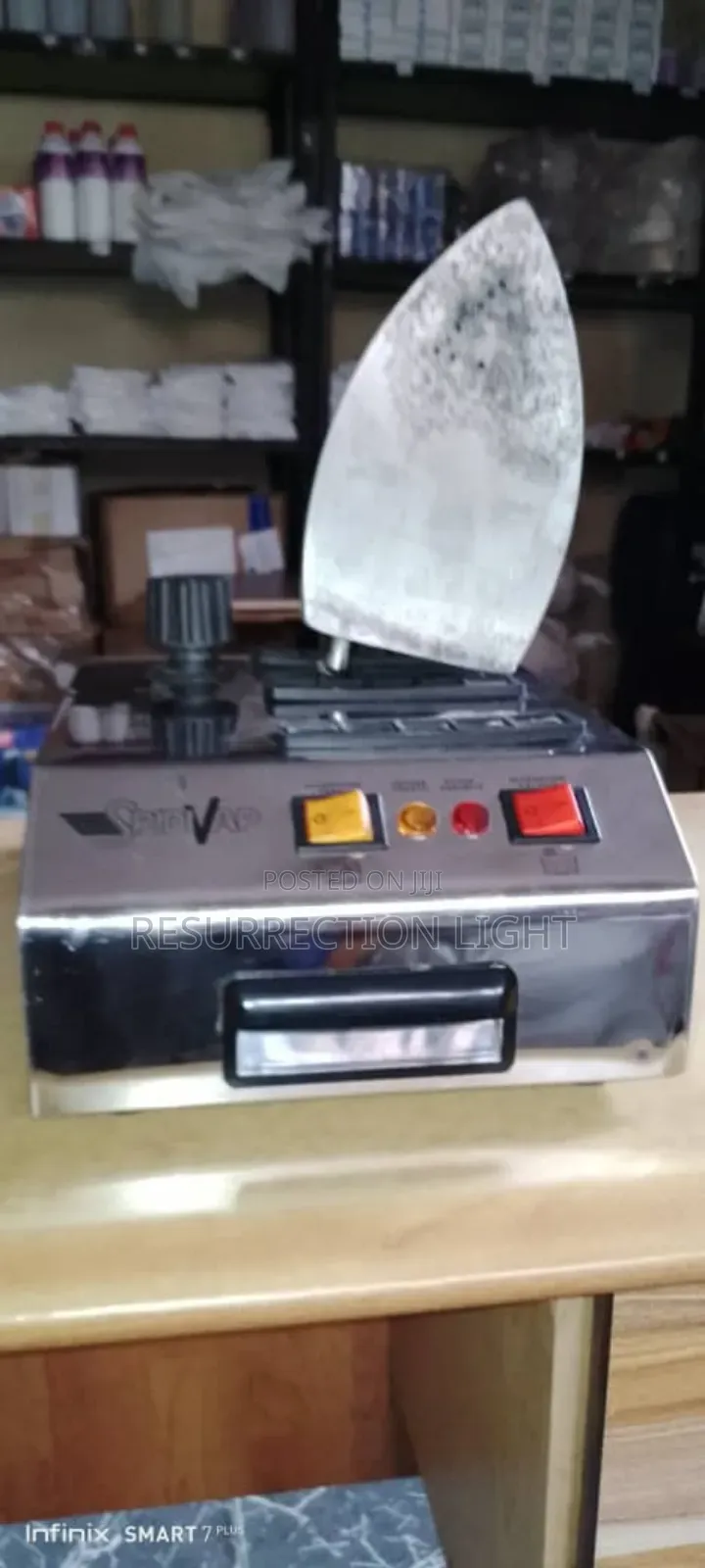 Italian Spidiva Industrial Steam Iron for Professionals