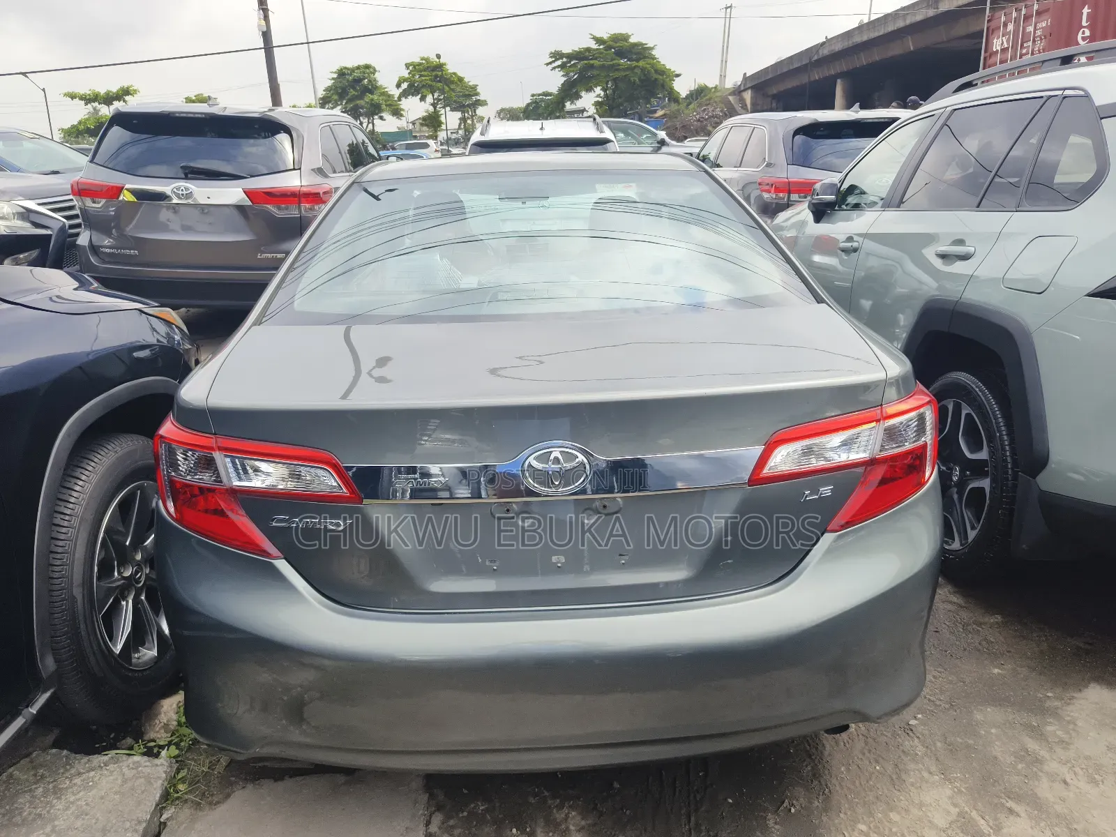 Toyota Camry LE 4dr Sedan (2.5L 4cyl 6A) 2012 Green