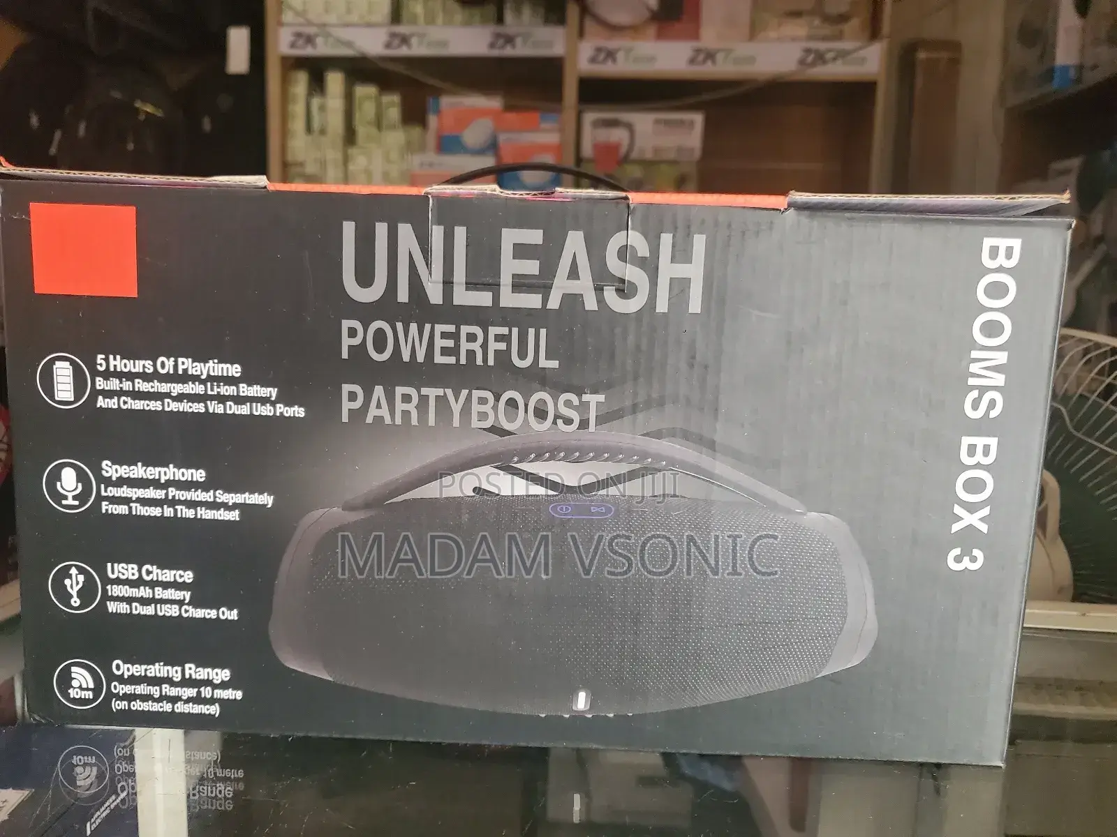 JBL Booms Box 3