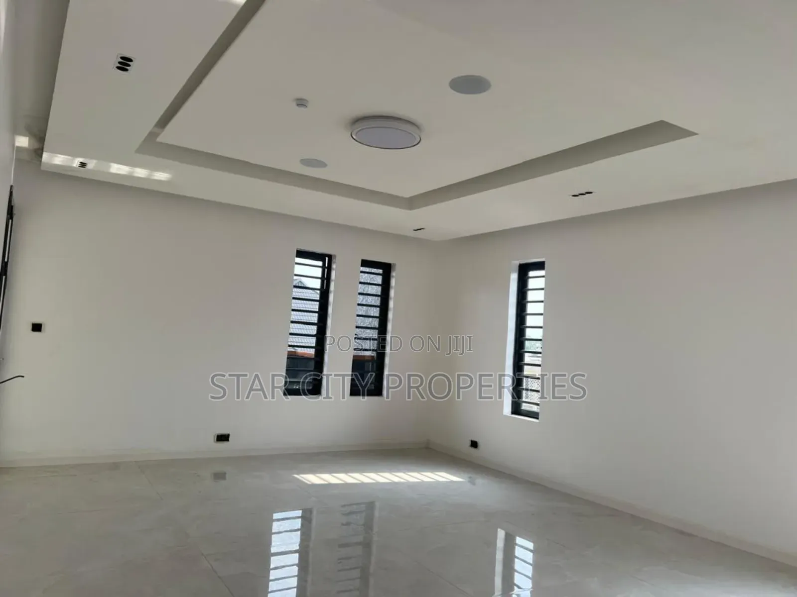 5bdrm Duplex in Ikeja, Adeniyi Jones for sale