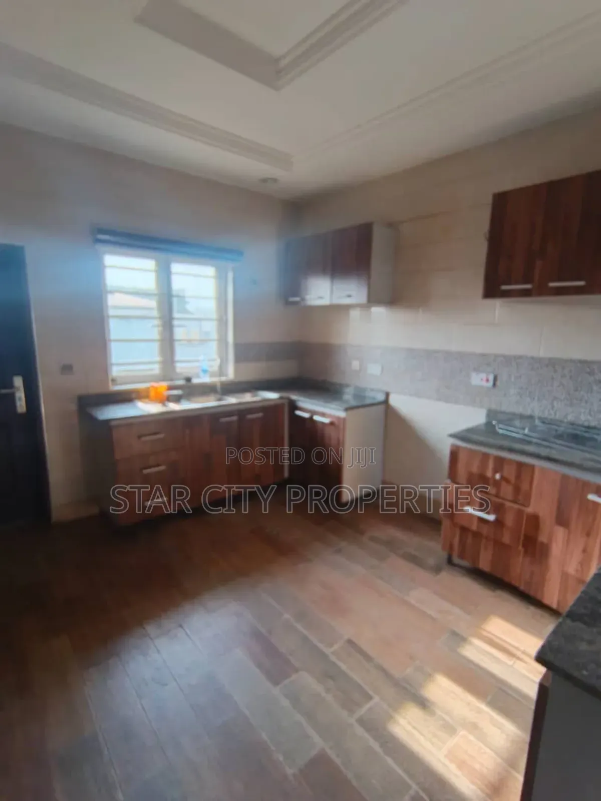 3bdrm Apartment in Gra for rent