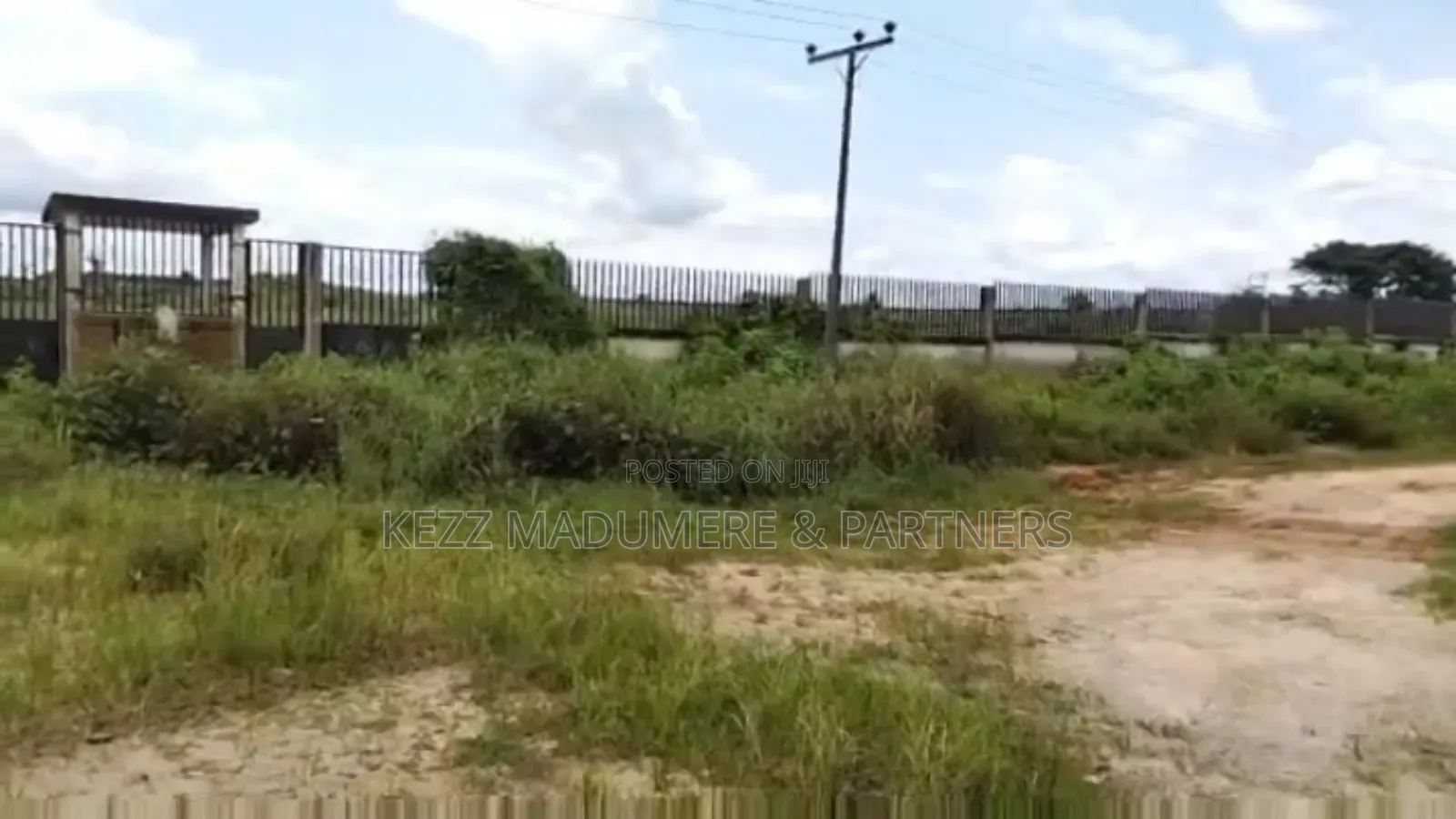 For Sale : 2 Plots Behind Royal Estate,Sars Rd, Ph